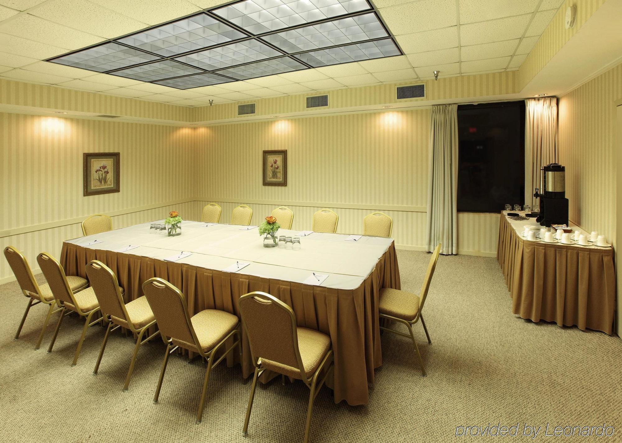 Holiday Inn Express Little Rock-Airport By Ihg Facilități foto